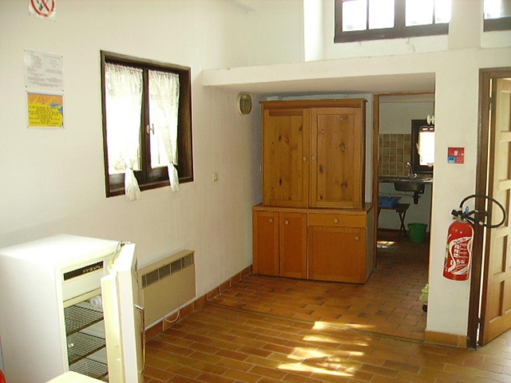 Auberge Du Riou Puget-Rostang Exterior foto