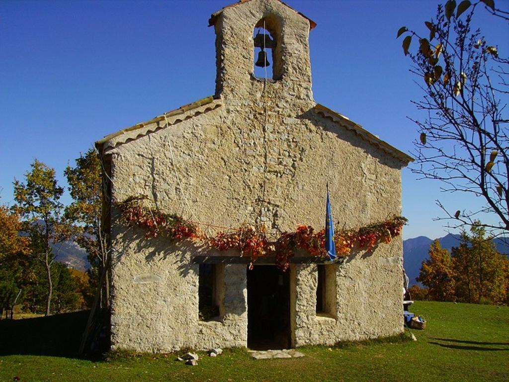 Auberge Du Riou Puget-Rostang Exterior foto