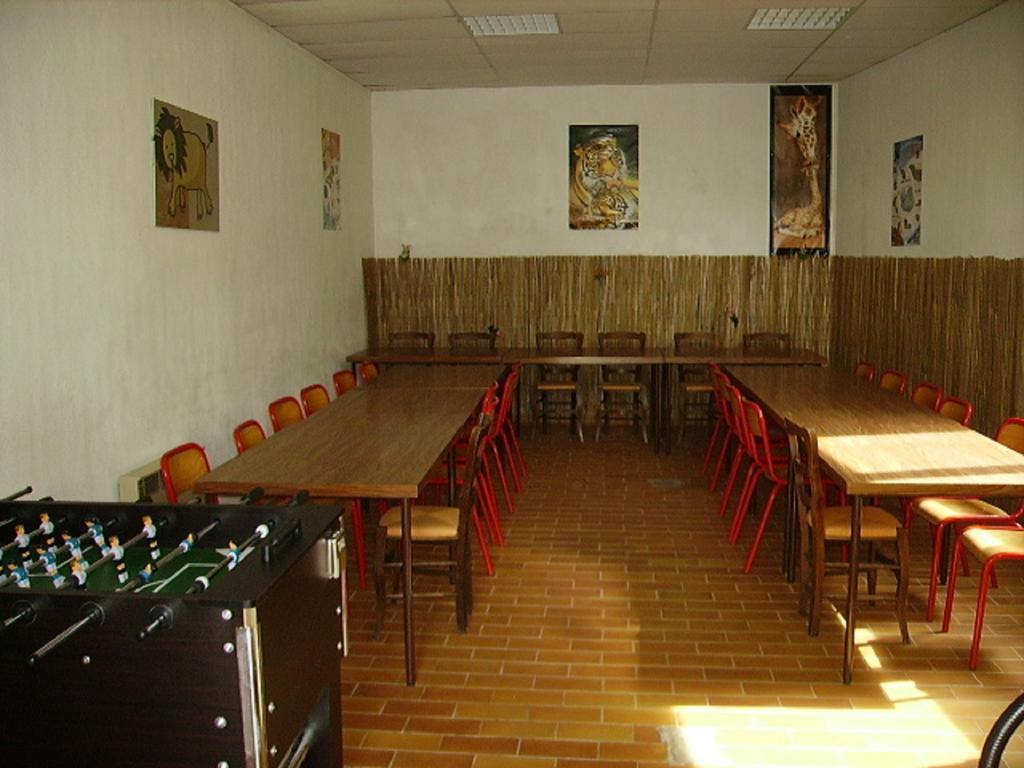Auberge Du Riou Puget-Rostang Exterior foto