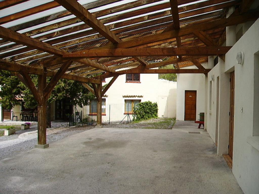 Auberge Du Riou Puget-Rostang Exterior foto